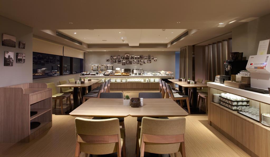 Royal Inn Taipei Linsen - Huashan 1914 Creative Park Exterior photo