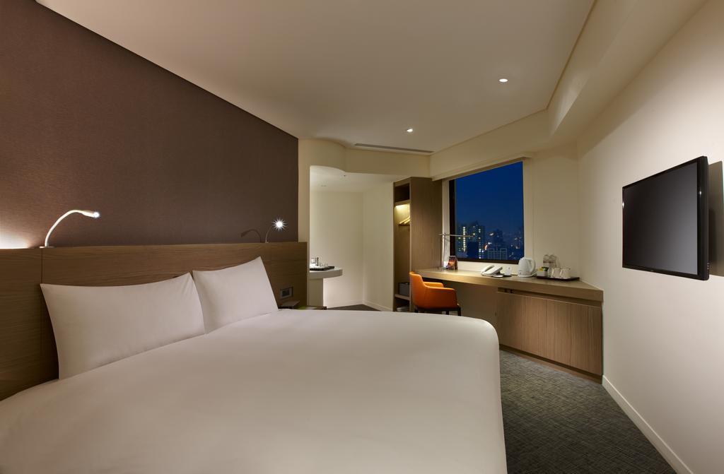 Royal Inn Taipei Linsen - Huashan 1914 Creative Park Room photo